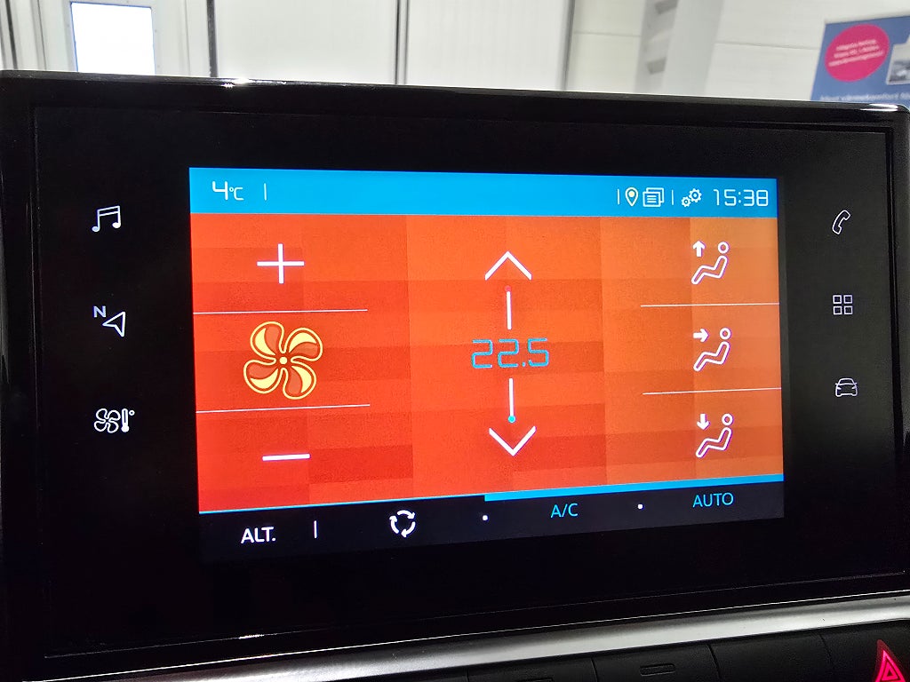 Citroën C4 Cactus 1.2 PureTech *Automat *Gotlandsbil *1 ägare - 2018 - Bild 18