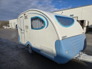 Alternative view of Adria Action 361 LH *Långbäddar *Solcell *900kg - 2008