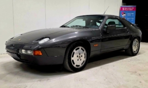 Alternative view of Porsche 928 S4 *Originalskick *Full historik - 1989