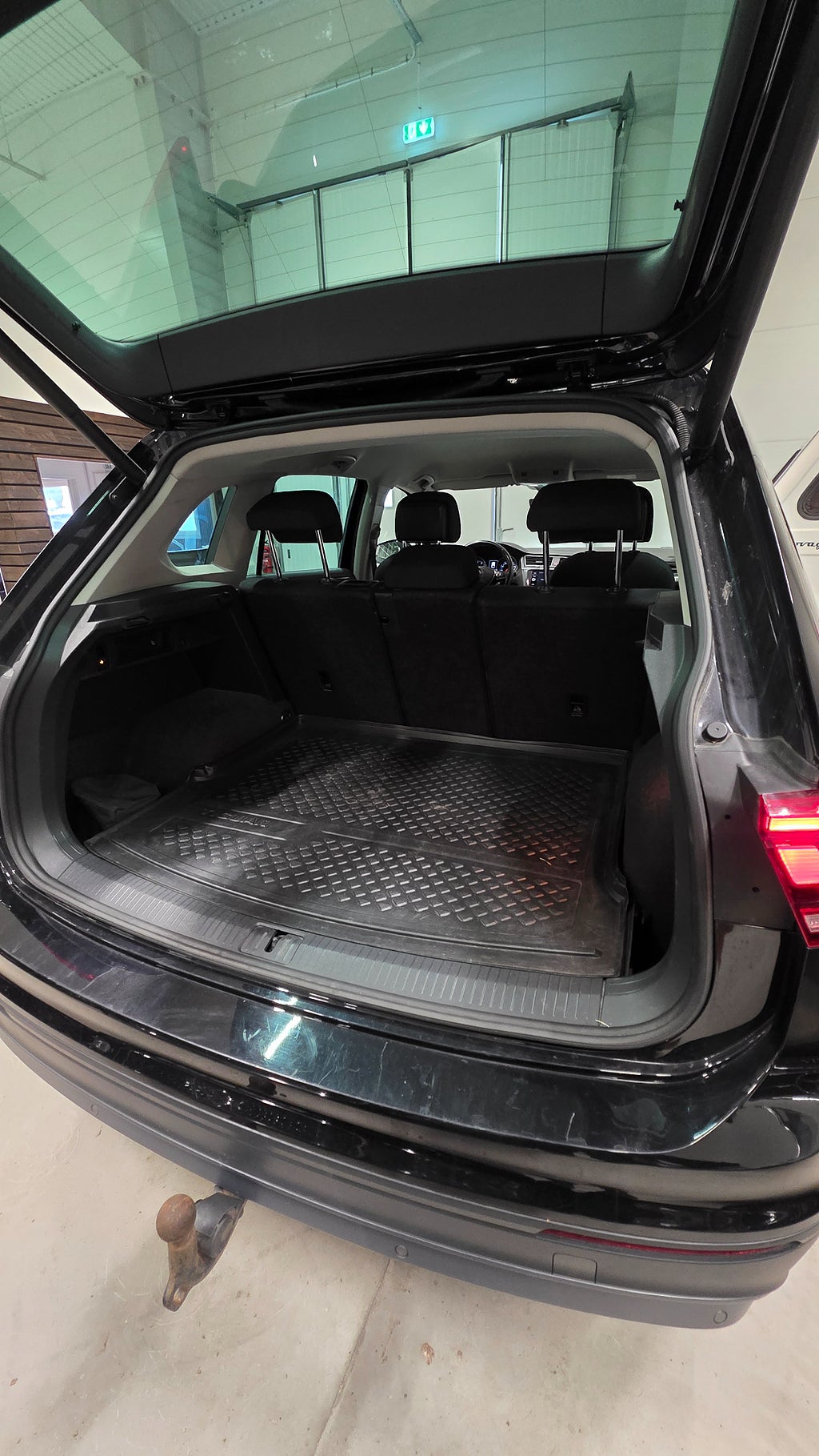 Volkswagen Tiguan 1.4 TSI ACT 4Motion *Drag *Värmare mm - 2018 - Bild 23