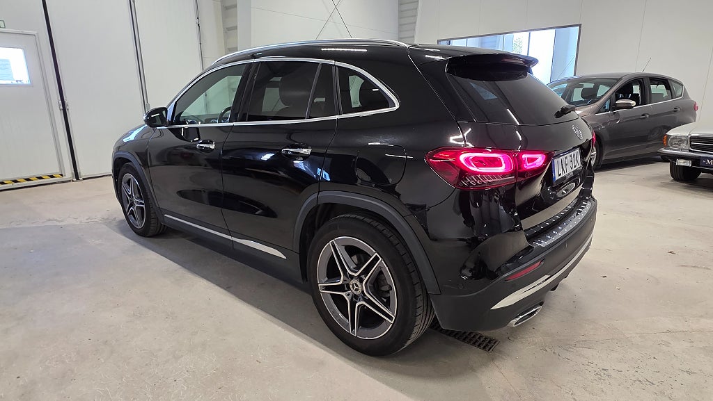 Mercedes-Benz GLA 200 7G-DCT AMG Line Euro 6 *Widescreen - 2022 - Bild 3