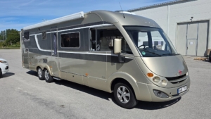 Bürstner Elegans i 810 Långbädd Alde AC Läder  - 2010