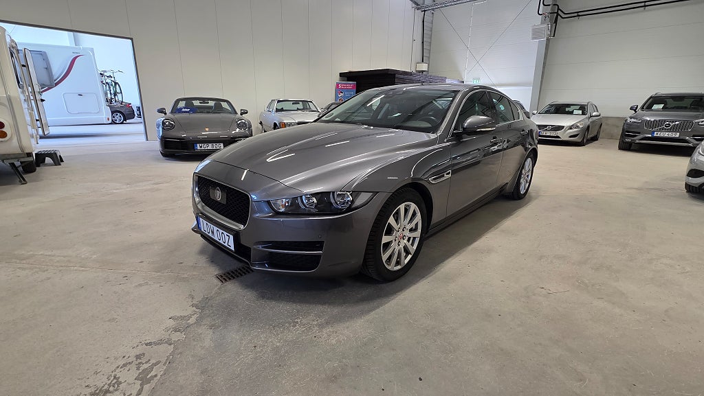 Jaguar XE 20d Euro 6 - 2019 - Bild 9
