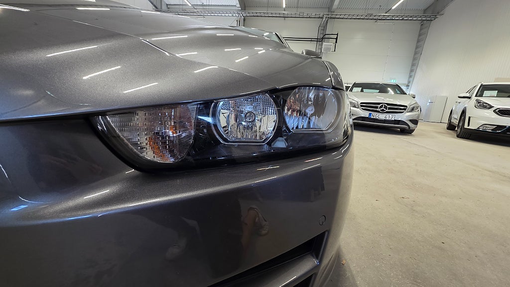 Jaguar XE 20d Euro 6 - 2019 - Bild 11