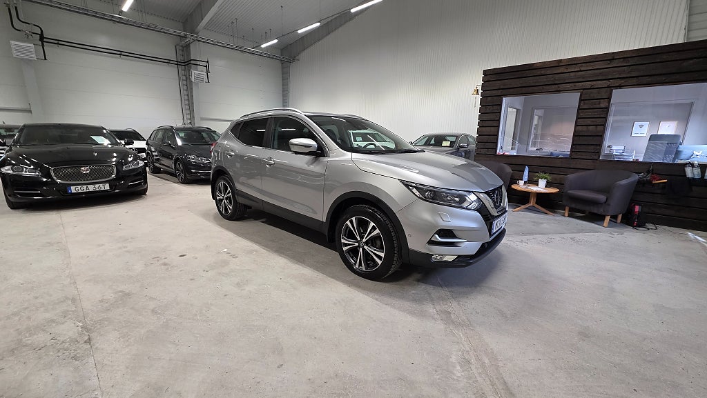 Nissan Qashqai 1.2 DIG-T Tekna *Navigation *Backkamera *Vhjul 6600 mil - 2018 - Bild 11