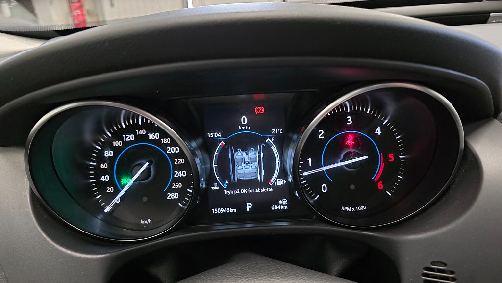 Jaguar XE 20d Euro 6 - 2019 - Bild 24