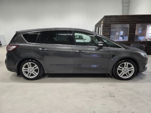 Ford S-MAX 2.0 TDCi AWD *7-sits Business *Drag *Gotlandsbil *3.95% - 2016 - Bild 5