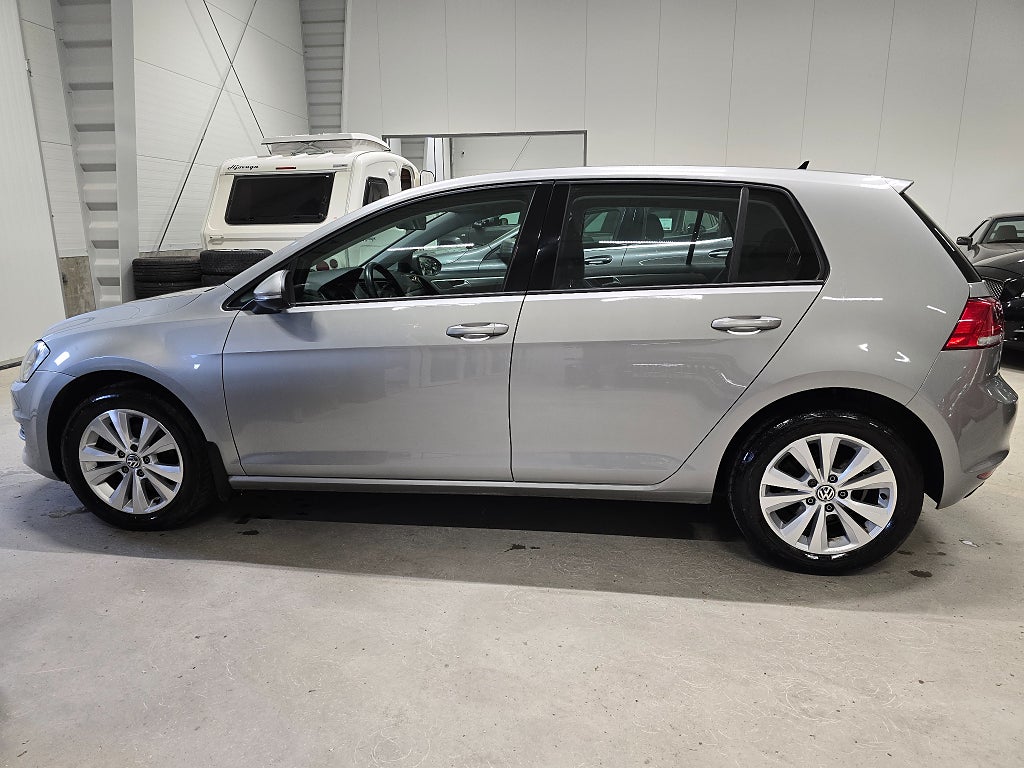 Volkswagen Golf 1.2 TSI BMT Base *Skatt 426:-/år *V-hjul *7500 mil - 2017 - Bild 8