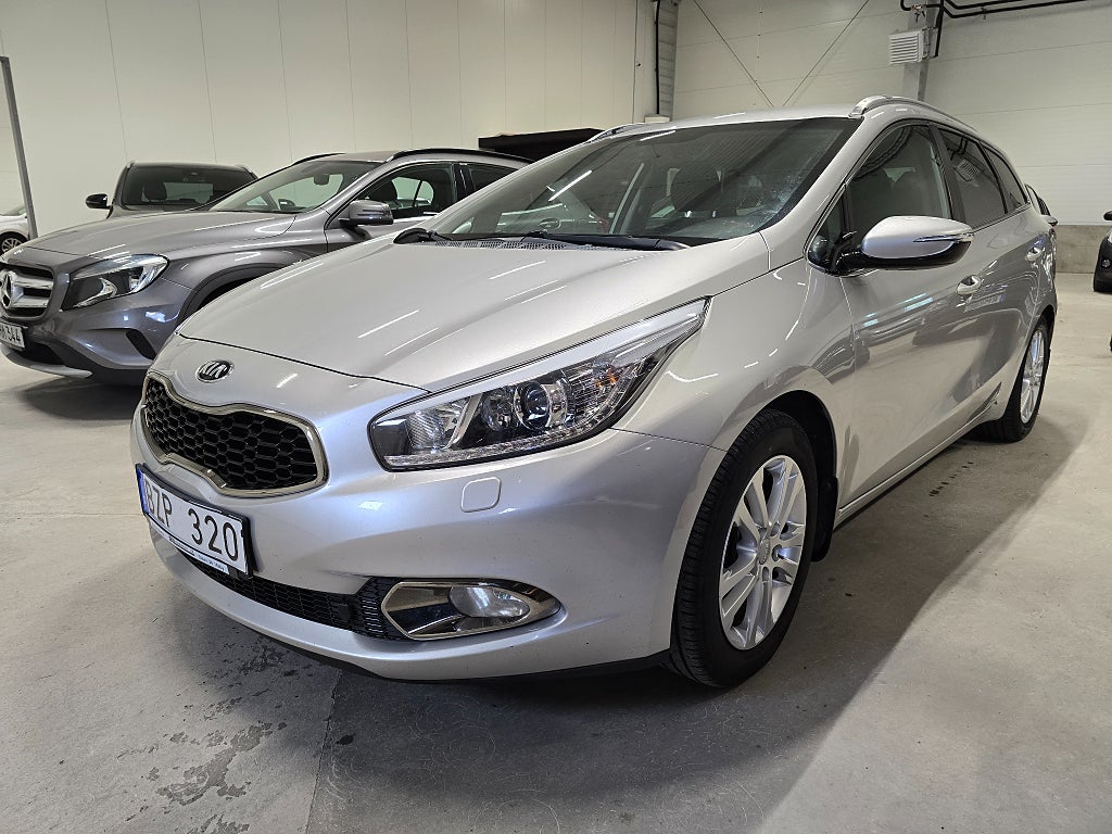 Kia Ceed 1.6 CRDi EX Comfort *Gotlandsbil *Dragkrok - 2014
