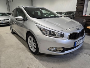 Kia Ceed 1.6 CRDi EX Comfort *Gotlandsbil *Dragkrok - 2014 - Bild 3