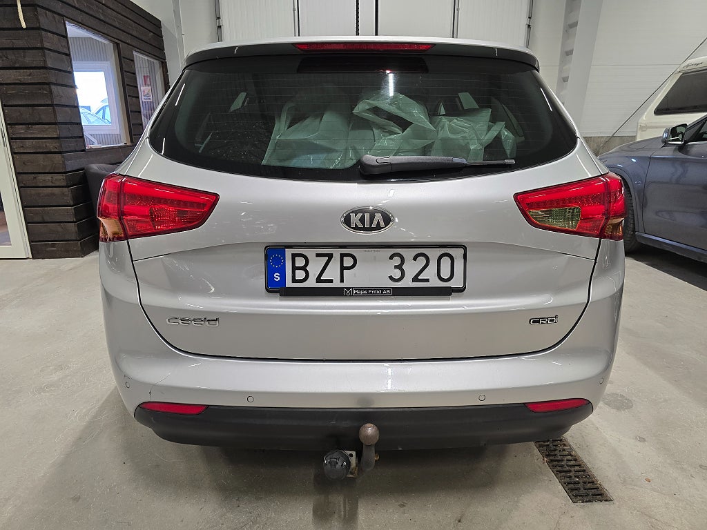 Kia Ceed 1.6 CRDi EX Comfort *Gotlandsbil *Dragkrok - 2014 - Bild 6