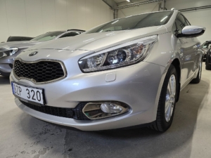 Kia Ceed 1.6 CRDi EX Comfort *Gotlandsbil *Dragkrok - 2014 - Bild 9