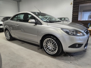 Ford Focus CC CC 2.0 Titanium *Skinn *Vinterhjul *2 brukare - 2008 - Bild 5