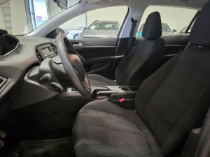 Peugeot 308 1.2 VTi 82 Access Euro 6 *8300 mil *Vinterhjul - 2016 - Bild 13