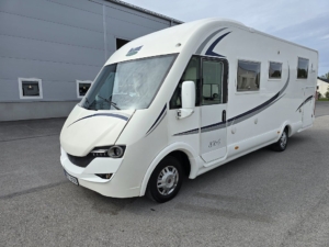 McLouis Nevis 876G *Queensbed *Taksäng *Ugn *Solcell *5700 mil - 2013 - Bild 8