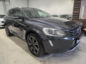 Volvo XC60 D4 AWD Geartronic Classic Summum - 2017 - Bild 3