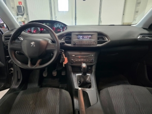 Peugeot 308 1.2 VTi 82 Access Euro 6 *8300 mil *Vinterhjul - 2016 - Bild 18