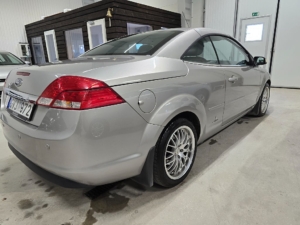 Ford Focus CC CC 2.0 Titanium *Skinn *Vinterhjul *2 brukare - 2008 - Bild 6