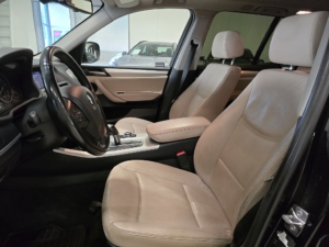 BMW X3 xDrive20d Steptronic *Automat *Vinterhjul - 2012 - Bild 14