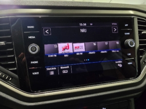 Volkswagen T-Roc 1.5 TSI ACT OPF Base *Automat *Elbaklucka *V-hjul - 2020 - Bild 20