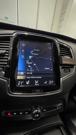 Volvo XC90 7-sits T6 AWD  R-Design B&W 22" - 2018 - Bild 24
