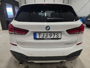 BMW X1 xDrive25e Steptronic M Sport *Dragkrok *Skinn *Panorama - 2021 - Bild 9