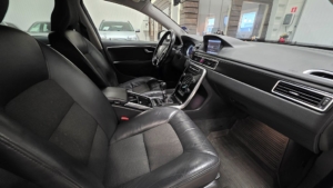 Volvo V70 D3 Momentum Euro 5 - 2012 - Bild 20