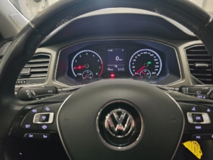 Volkswagen T-Roc 1.5 TSI ACT OPF Base *Automat *Elbaklucka *V-hjul - 2020 - Bild 19