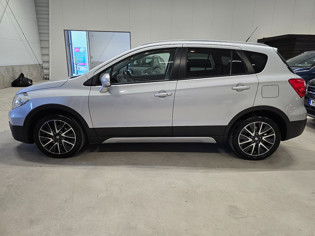 Suzuki S-Cross SX4 1.6 16V AllGrip *Gotlandsbil *Dragkrok *6800 mil - 2015 - Bild 8