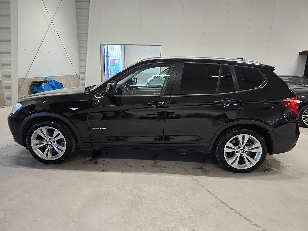 BMW X3 xDrive20d Steptronic *Automat *Vinterhjul - 2012 - Bild 9