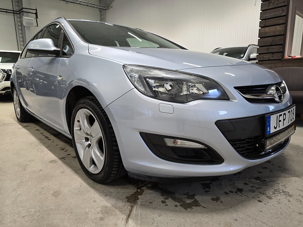 Opel Astra Sports Tourer 1.6 Enjoy *Gotlandsbil *Dragkrok - 2014 - Bild 11