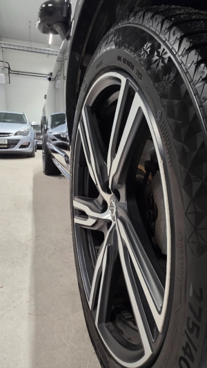 Volvo XC90 7-sits T6 AWD  R-Design B&W 22" - 2018 - Bild 10