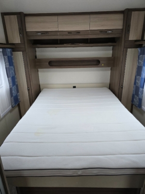 Hobby 560 FFE De Luxe *Queensbed *Förtält *Dusch *Markis - 2014 - Bild 22