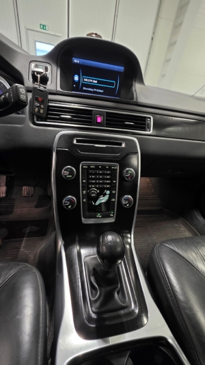 Volvo V70 D3 Momentum Euro 5 - 2012 - Bild 14