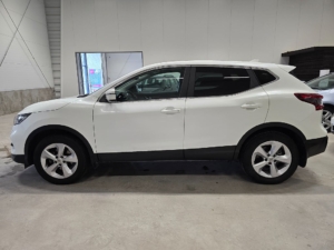 Nissan Qashqai 1.2 DIG-T Acenta *Gotlandsbil *Backkamera *Dragkrok - 2018 - Bild 9