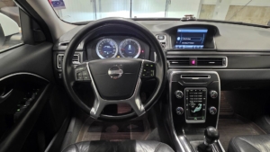Volvo V70 D3 Momentum Euro 5 - 2012 - Bild 18