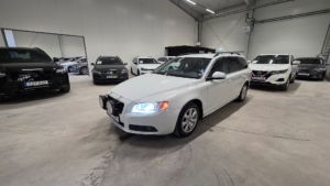 Volvo V70 D3 Momentum Euro 5 - 2012 - Bild 23