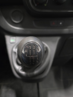 Renault Trafic Skåpbil 2.9t 1.6 dCi *Värmare *Dragkrok *V-hjul - 2017 - Bild 17