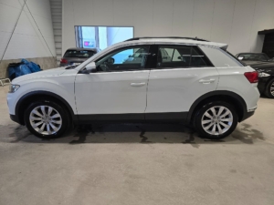 Volkswagen T-Roc 1.5 TSI ACT OPF Base *Automat *Elbaklucka *V-hjul - 2020 - Bild 13