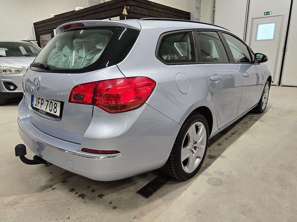 Opel Astra Sports Tourer 1.6 Enjoy *Gotlandsbil *Dragkrok - 2014 - Bild 6