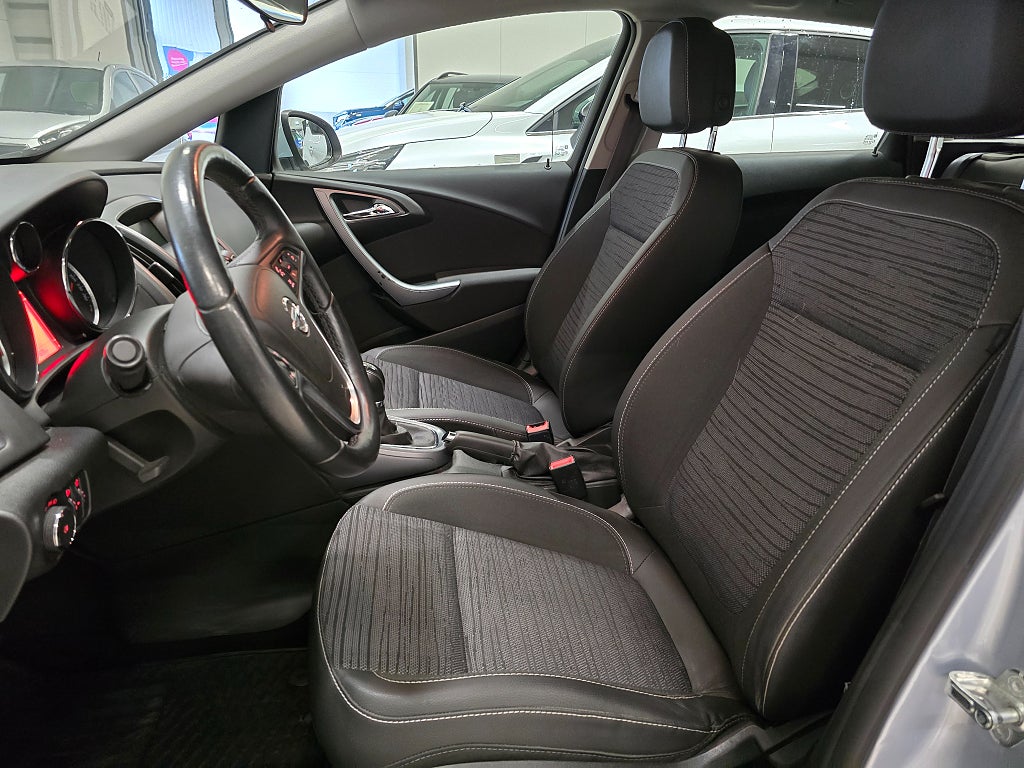 Opel Astra Sports Tourer 1.6 Enjoy *Gotlandsbil *Dragkrok - 2014 - Bild 13