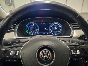 Volkswagen Passat GTE 1.4 TSI ACT GTE *Cockpit *Drag *Alcantara - 2018 - Bild 16