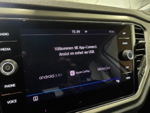Volkswagen T-Roc 1.5 TSI ACT OPF Base *Automat *Elbaklucka *V-hjul - 2020 - Bild 21