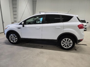 Ford Kuga 2.0 TDCi AWD Automat Titanium *Drag *Vinterhjul *3,95% - 2011 - Bild 9