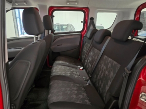 Opel Combo 1.4 Turbo CNG ecoFLEX *4000 mil *Vinterhjul - 2015 - Bild 15