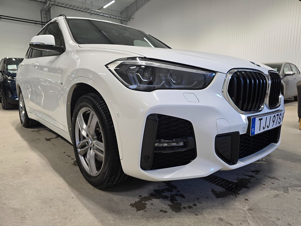 BMW X1 xDrive25e Steptronic M Sport *Dragkrok *Skinn *Panorama - 2021 - Bild 13